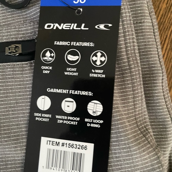 Men’s Hybrid Shorts New Size 36 - Picture 5 of 5